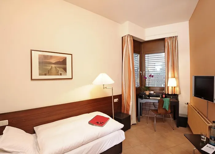 Michaelis Hof Hotel 2*
